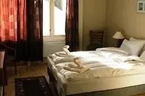 Hovag Gjestehus 2*