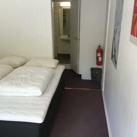 Hovag Gjestehus 2* Lillesand